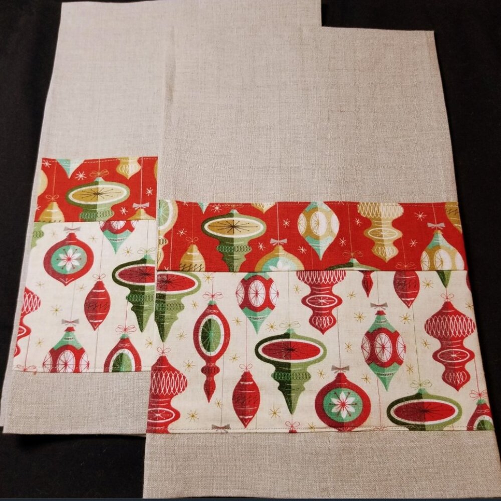 Linen Towels with Retro Christmas Ornament Patterned Fabric Trim 2 pieces